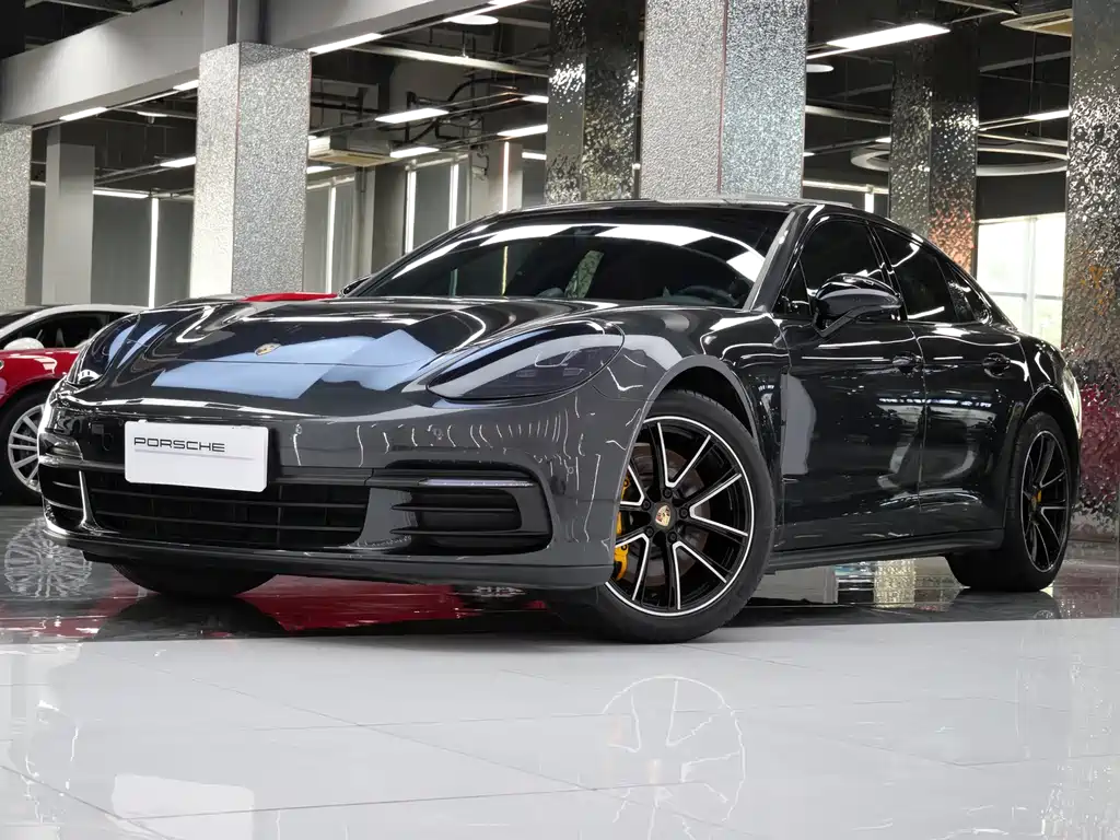 Купить Porsche Panamera