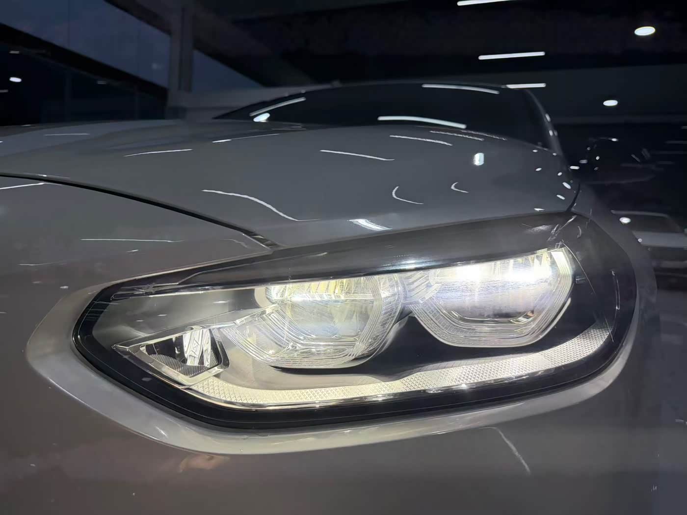 BMW 1 Series 1.5 л 2022 г. Белый, пробег 40000 км