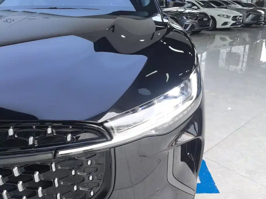 Lincoln Z — миниатюра 5