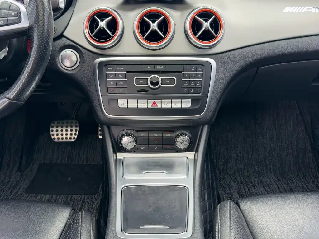 Mercedes-Benz CLA (Import) CLA 260 4MATIC, фото 17