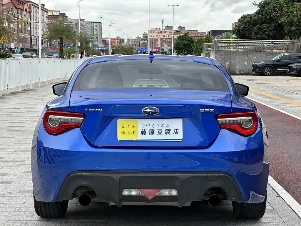 Subaru BRZ — миниатюра 5