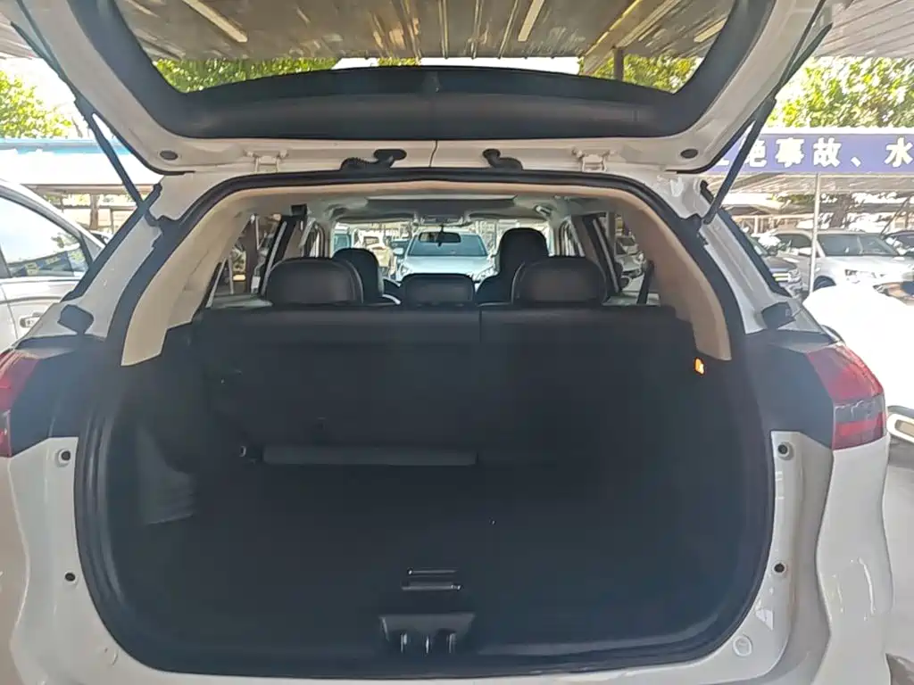 Geely Boyue — миниатюра 19