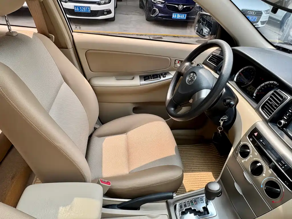 Toyota Corolla — миниатюра 21