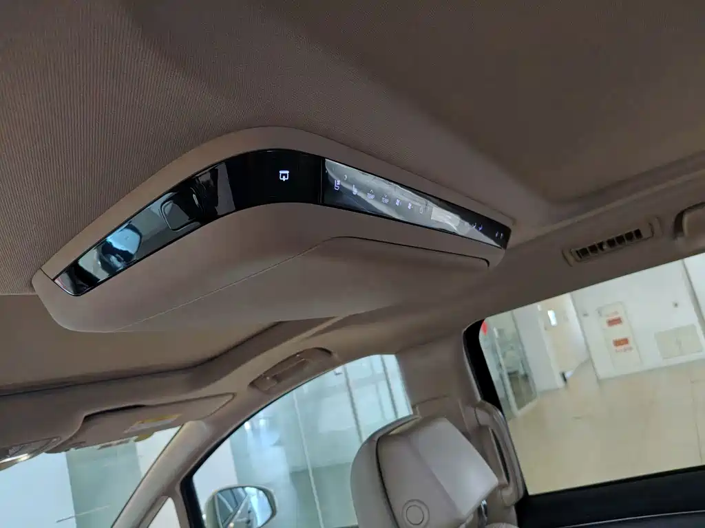 Buick GL8 Hybrid — миниатюра 24