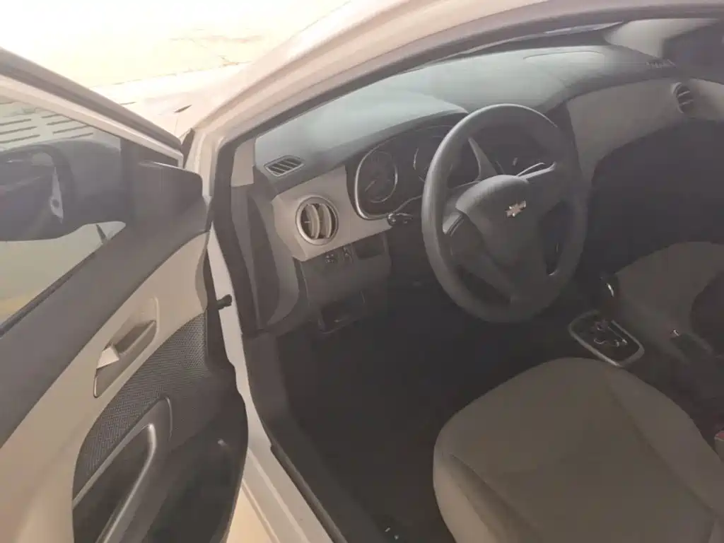 Chevrolet Sail — миниатюра 16