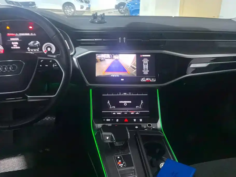 Audi A7L — миниатюра 13