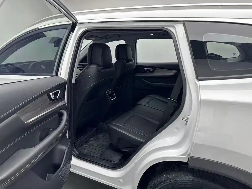 Chery Tiggo 8 — миниатюра 6