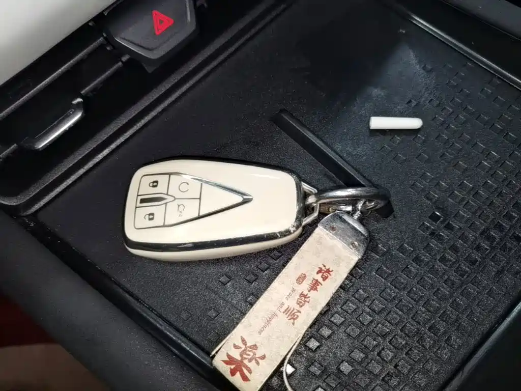 Changan UNI-T — миниатюра 9