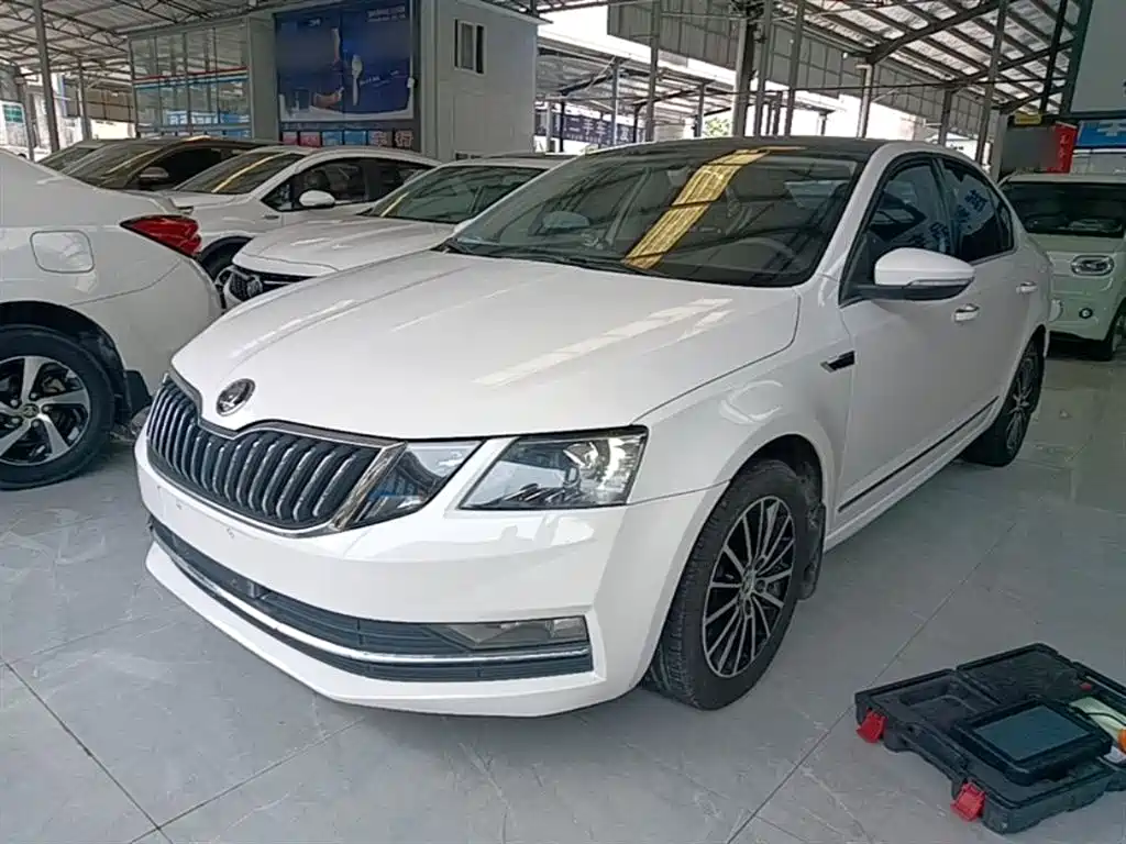Купить Skoda Octavia