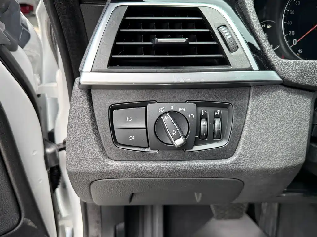 BMW 3 Series GT — миниатюра 24