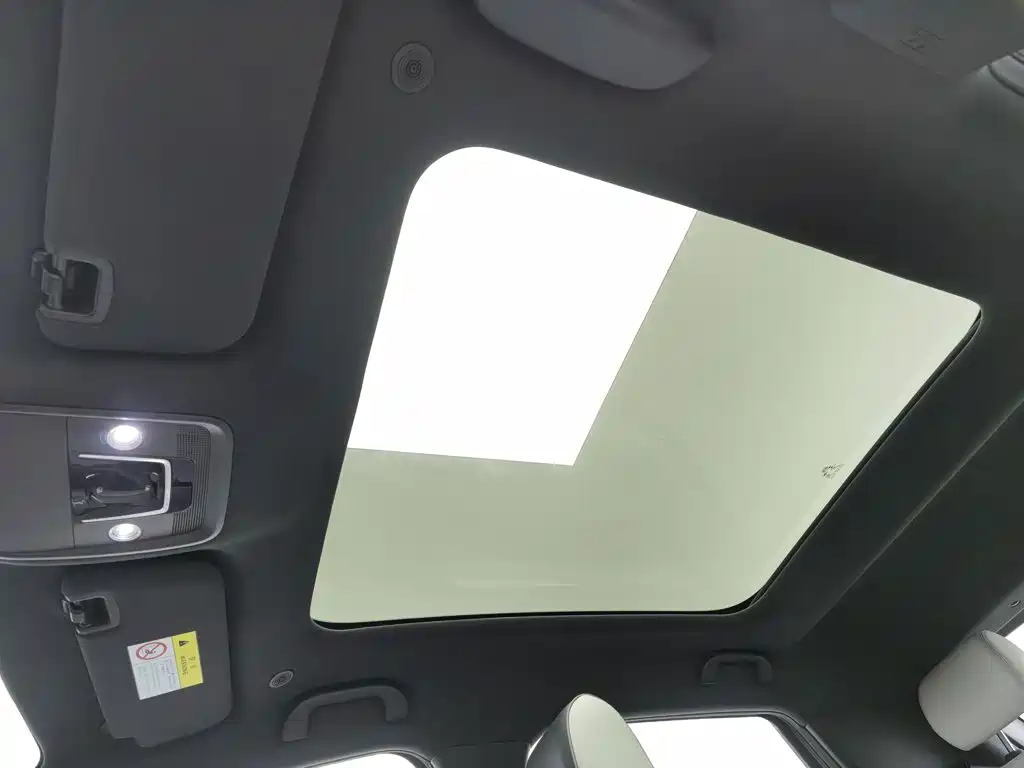 BYD Dolphin — миниатюра 14