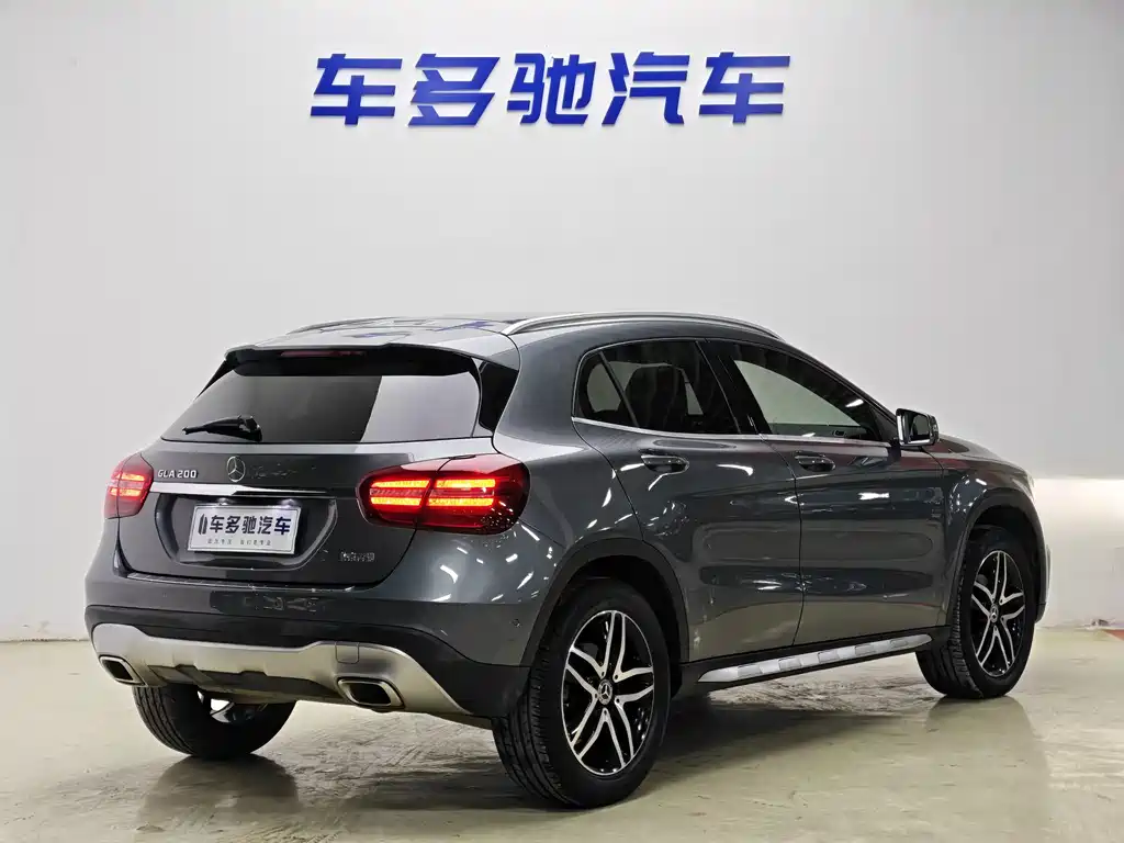 Mercedes-Benz GLA — миниатюра 7