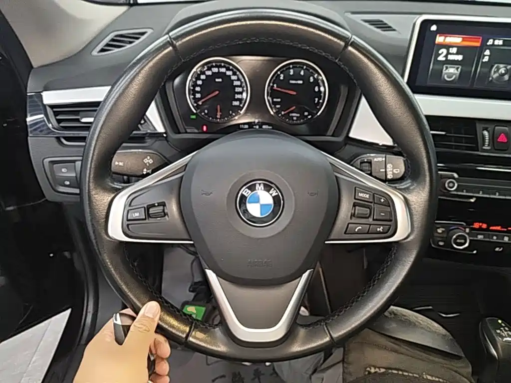 BMW X1 — миниатюра 11