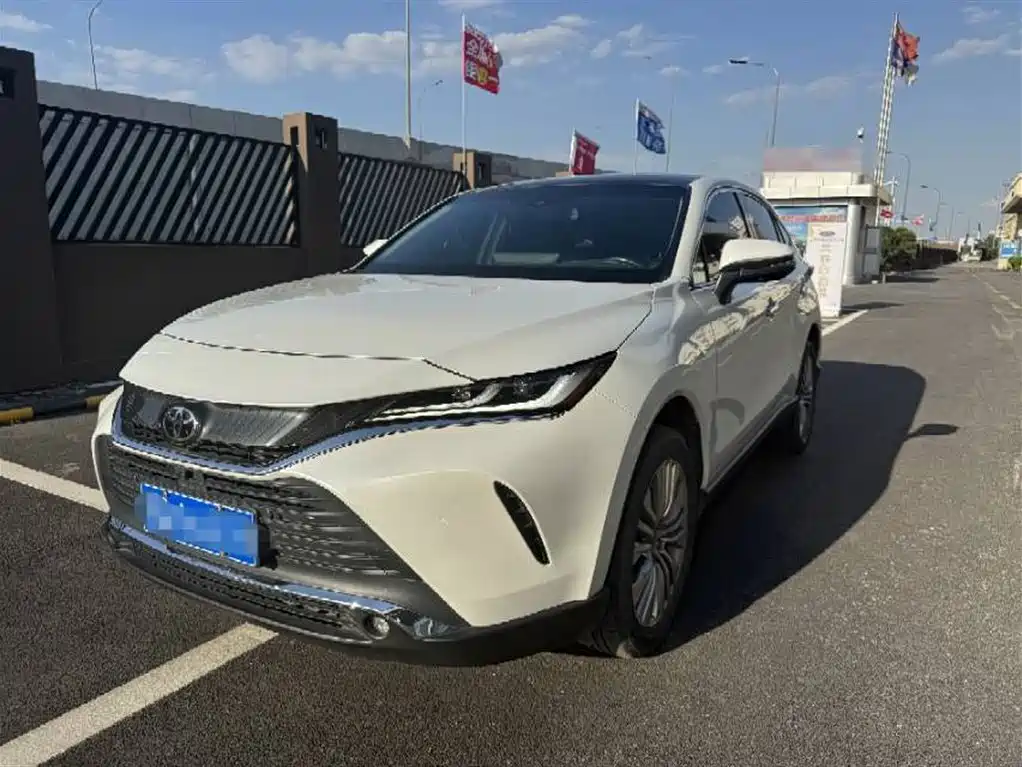 Купить Toyota Harrier