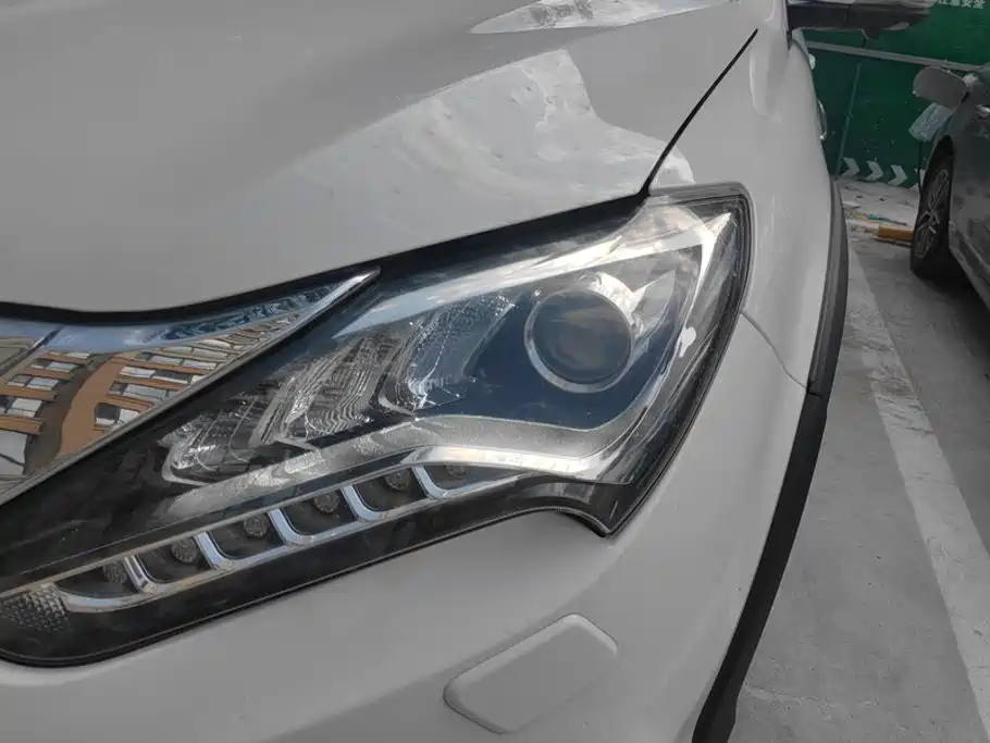 BYD Tang New Energy — миниатюра 5
