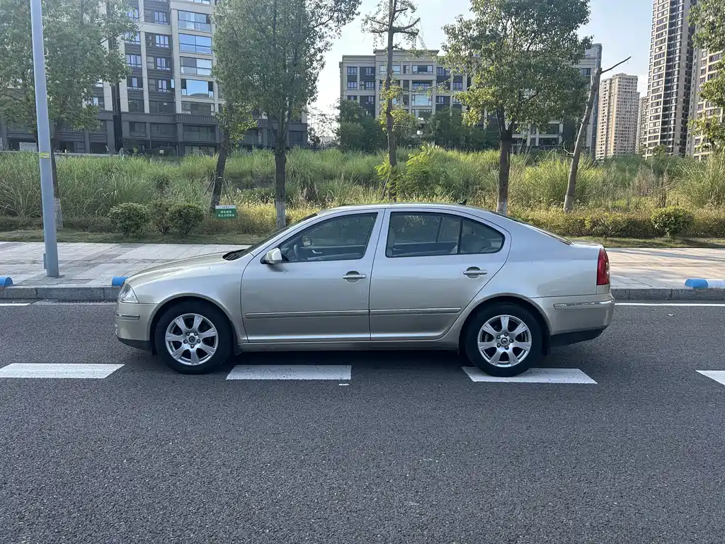 Skoda Octavia — миниатюра 2