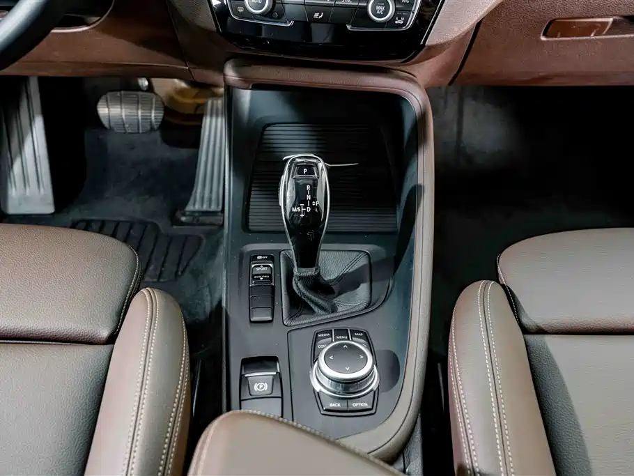BMW X1 — миниатюра 12
