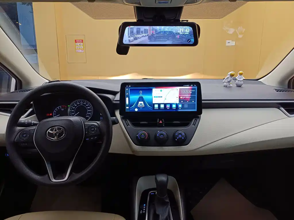 Toyota Corolla — миниатюра 19