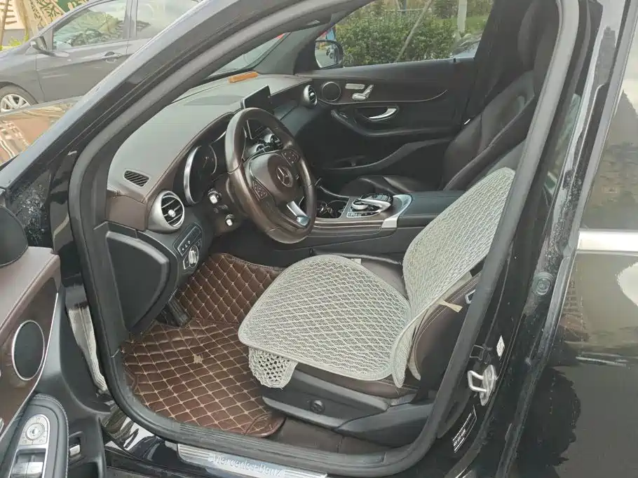 Mercedes-Benz GLC — миниатюра 9