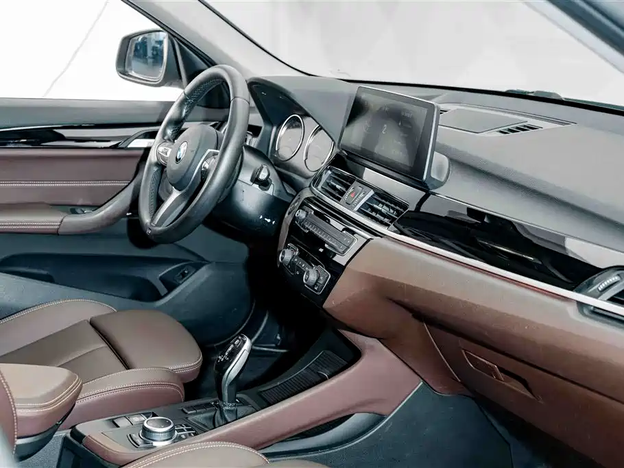BMW X1 — миниатюра 17