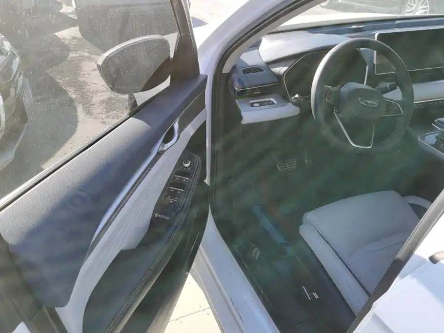 Geely Xingrui — миниатюра 7