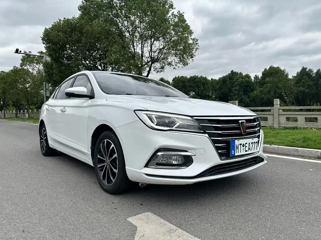 ROEWE I5