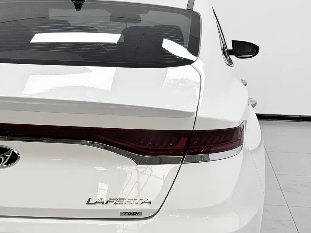 Hyundai Fista — миниатюра 13