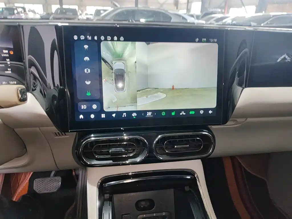 Leapmotor Leapmotor C11 — миниатюра 13