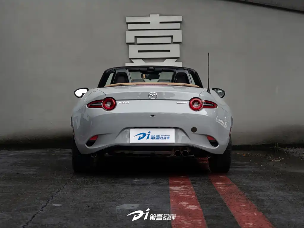 Mazda MX-5 — миниатюра 4
