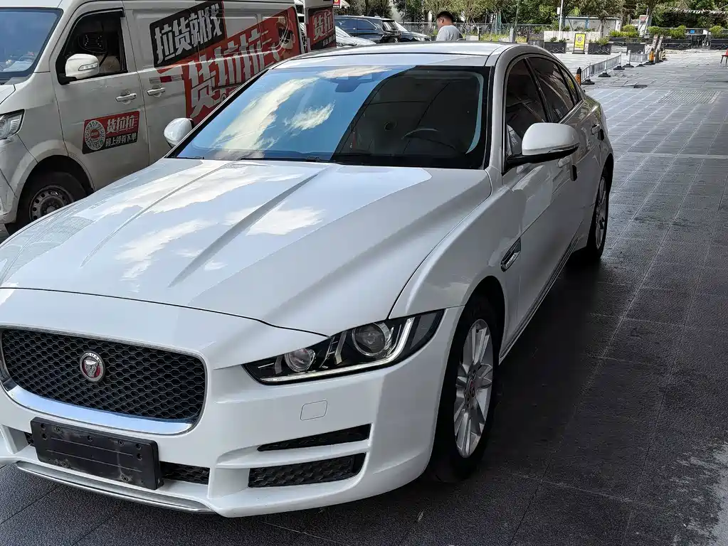Jaguar XEL