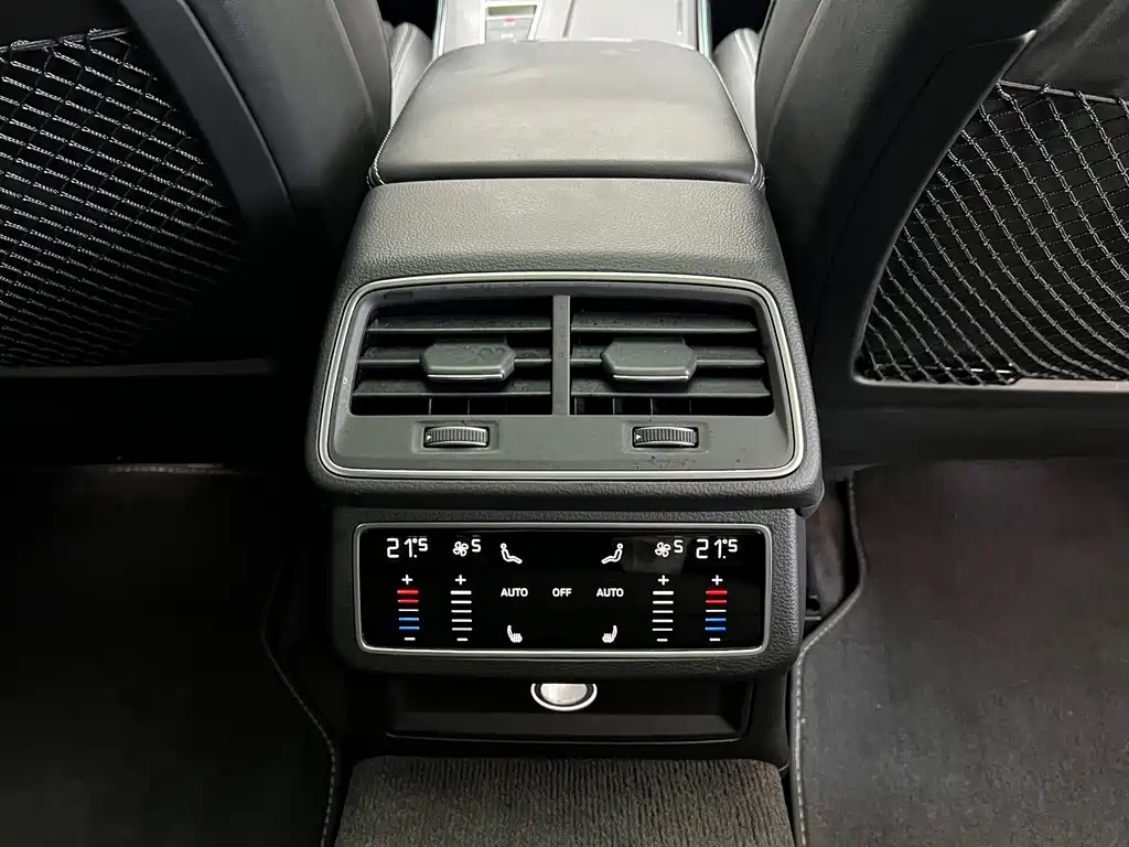 Audi A6L — миниатюра 26
