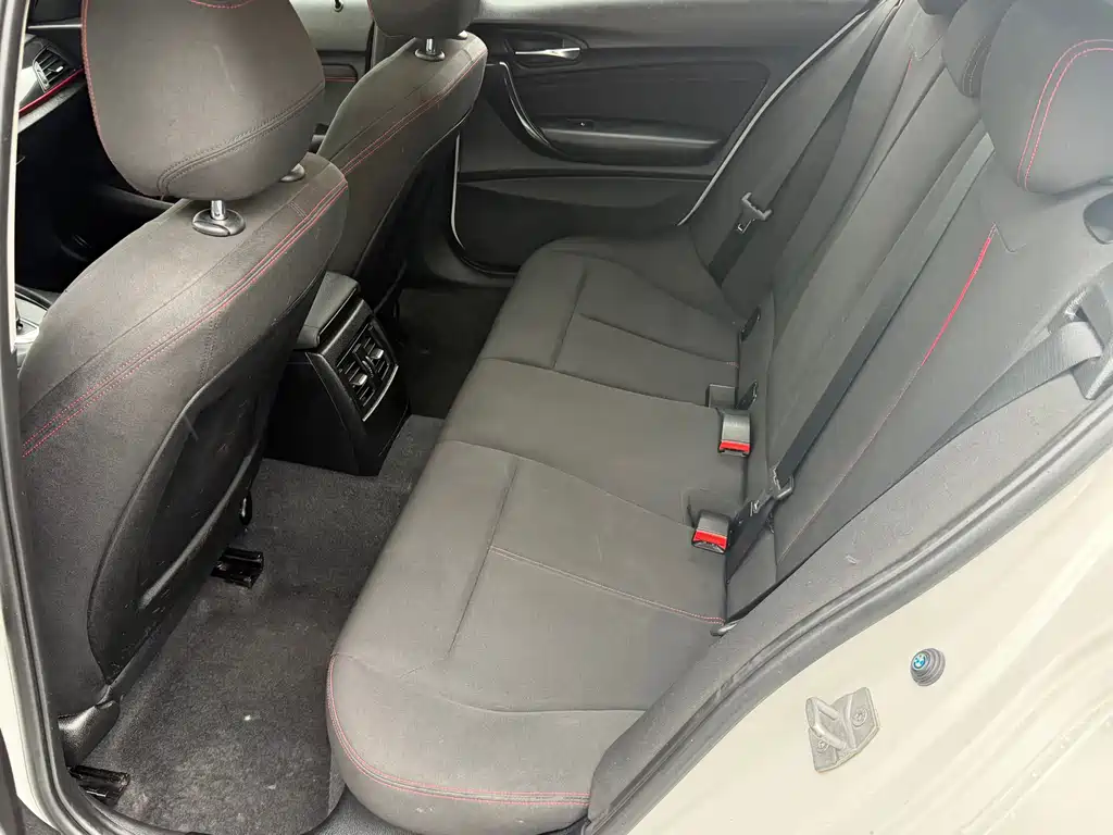 BMW 1 Series 1 2013 118i Sport