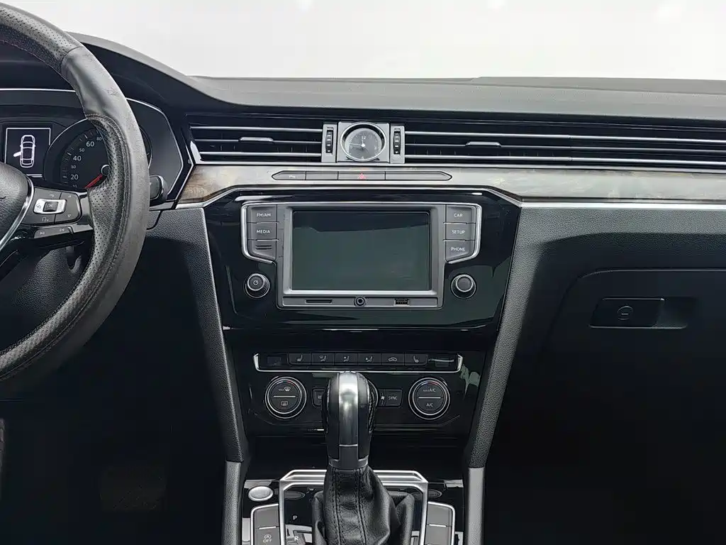 Volkswagen Magotan — миниатюра 12