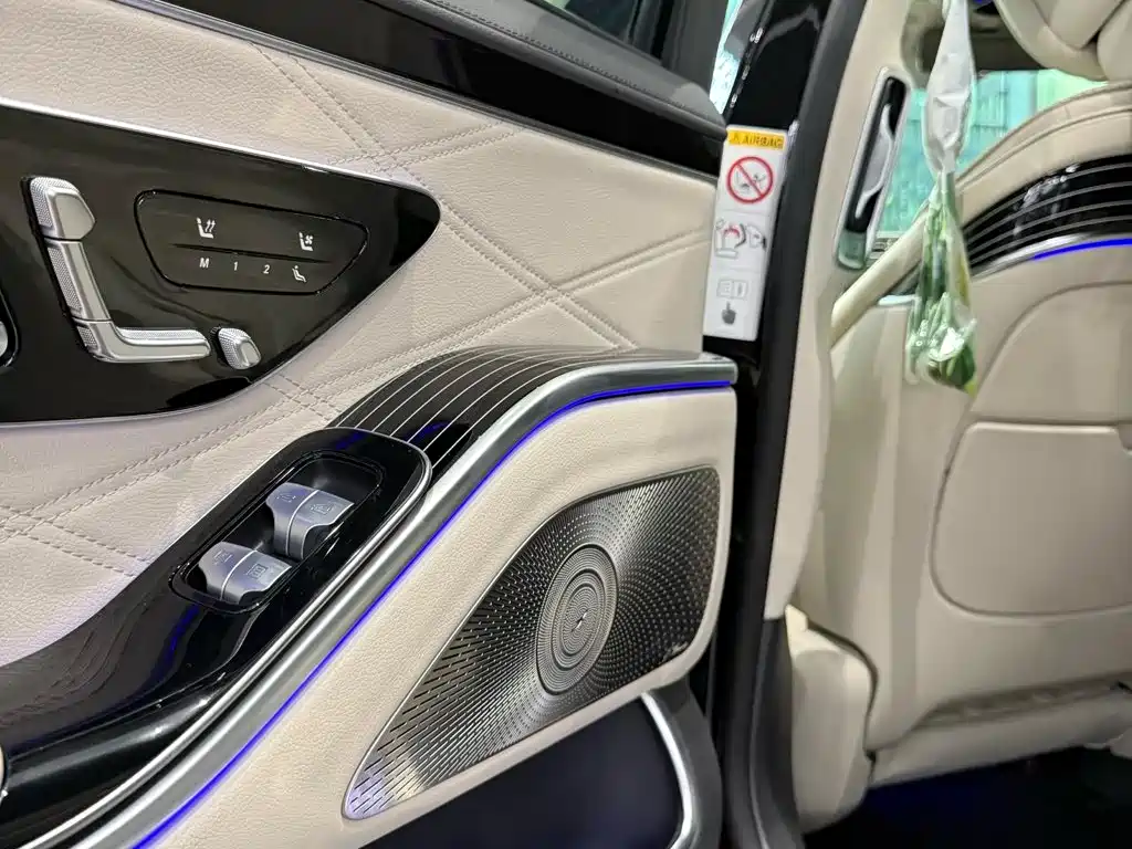 Mercedes-Benz S-Class — миниатюра 6