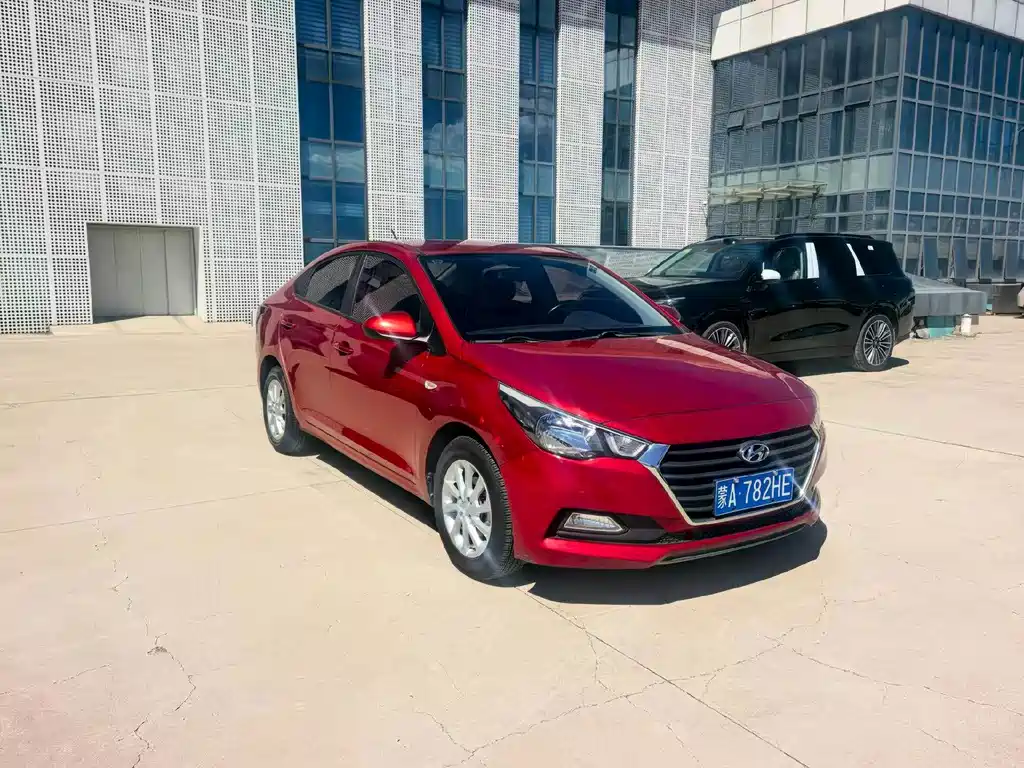 Hyundai Verna — миниатюра 3