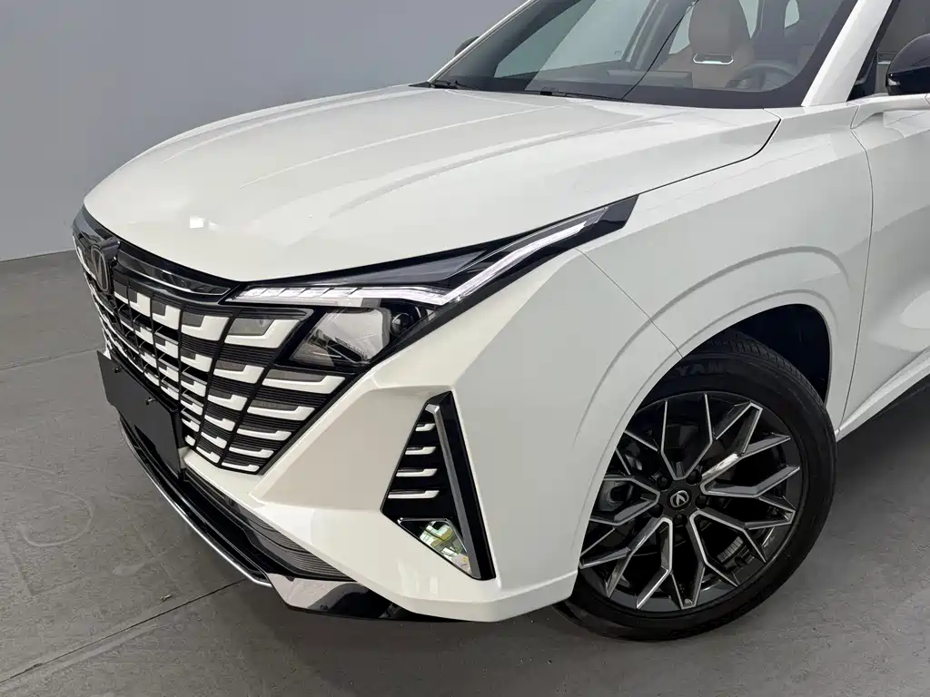 Changan UNI-Z — миниатюра 11