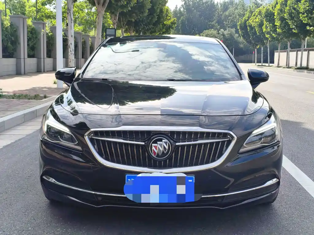 Buick LaCrosse — миниатюра 3