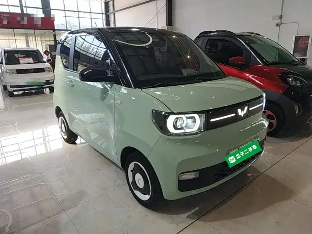 Wuling MINIEV — миниатюра 4