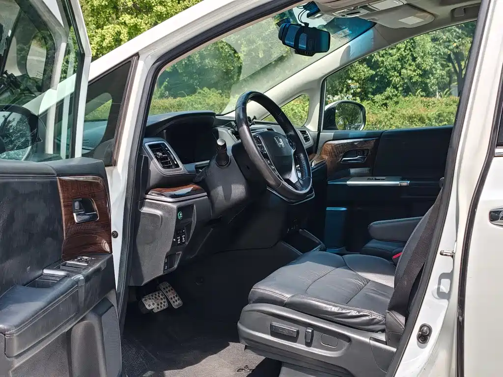Honda Odyssey — миниатюра 14