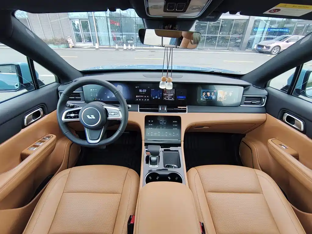 Li Auto Li ONE — миниатюра 9