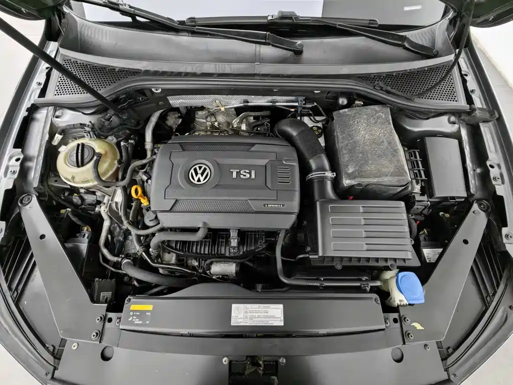 Volkswagen Magotan — миниатюра 6