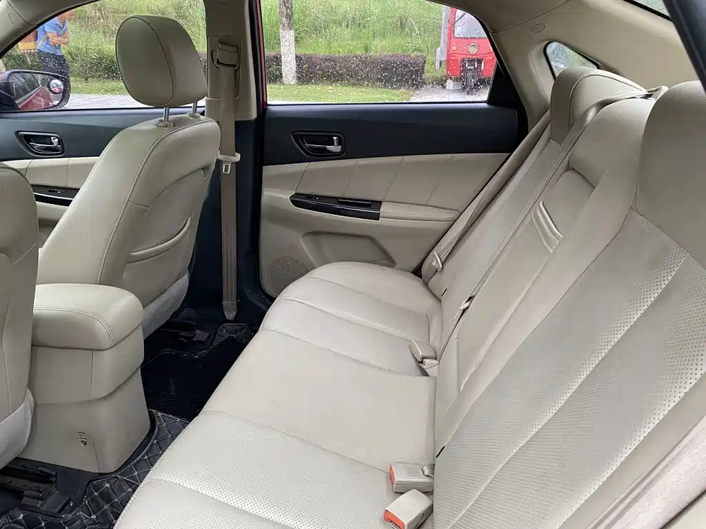 Changan Eado — миниатюра 12