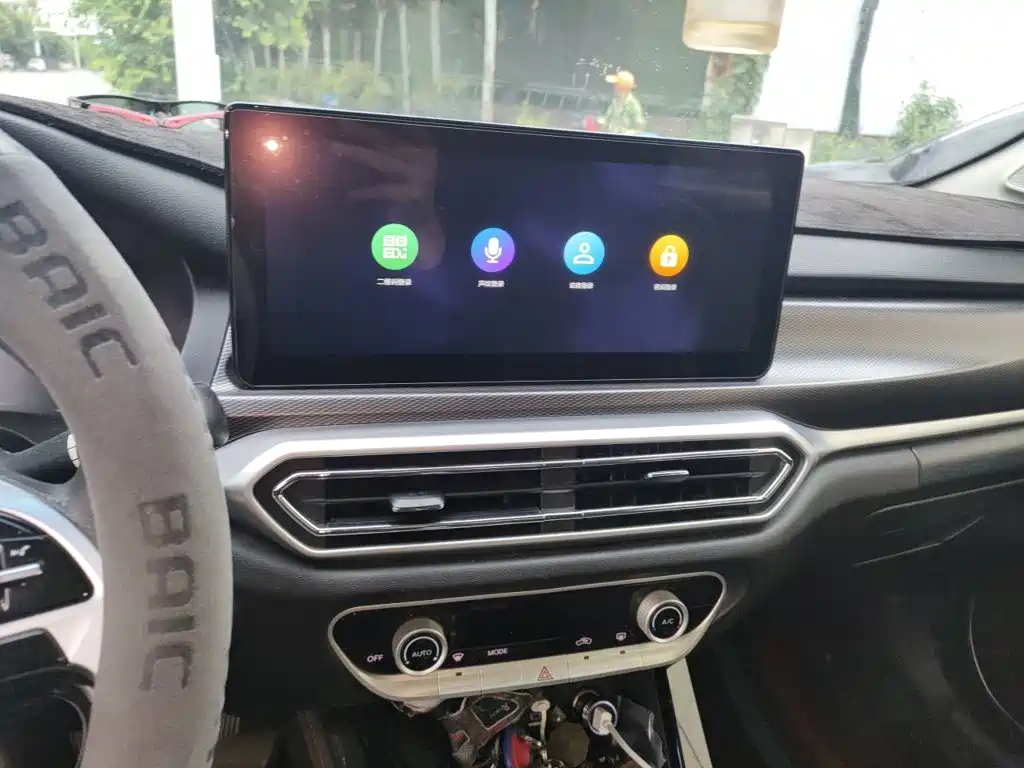 BAIC U7 — миниатюра 14