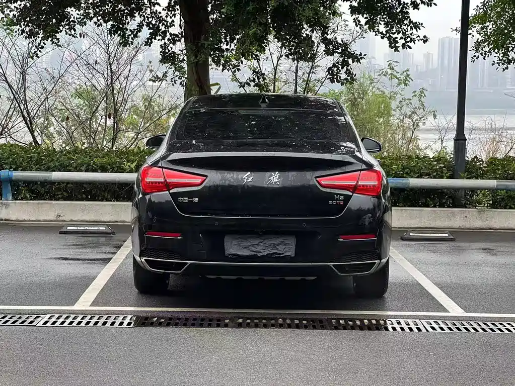 Hongqi Hongqi H5 — миниатюра 8