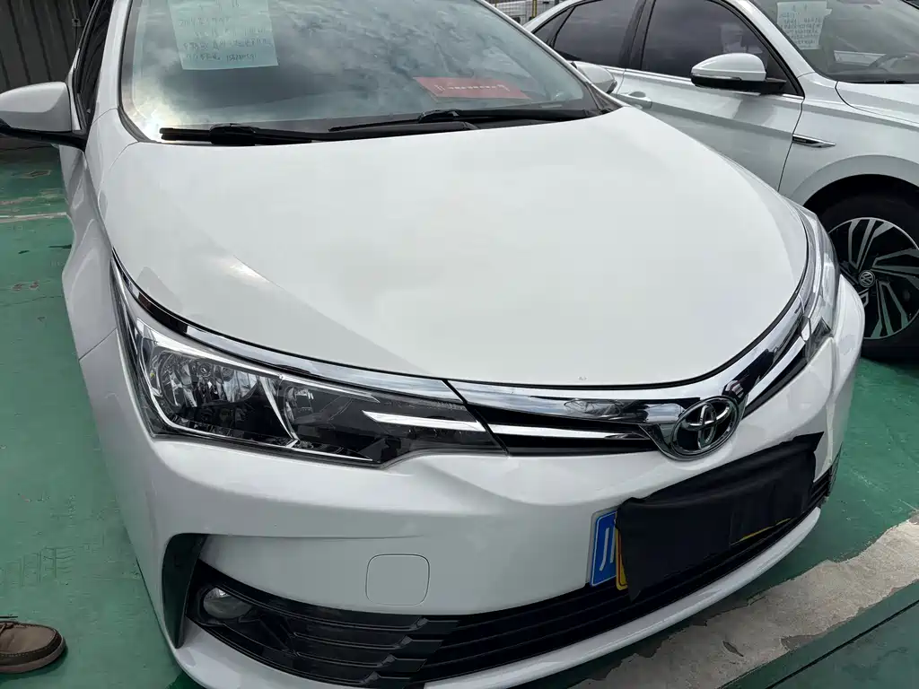 Toyota Corolla — миниатюра 10