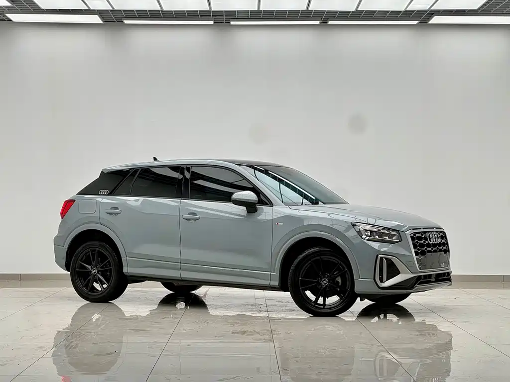 Audi Q2L — миниатюра 3
