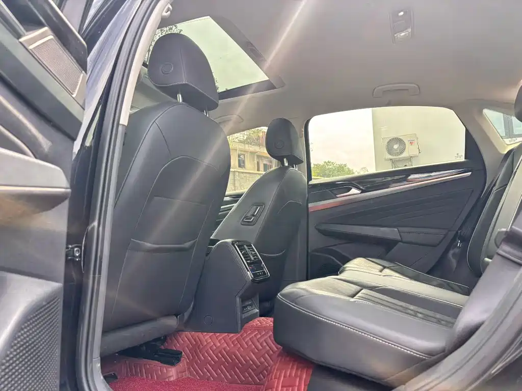 Volkswagen Passat — миниатюра 5