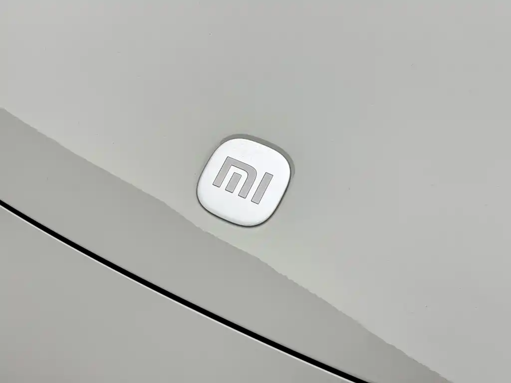 Xiaomi SU7 — миниатюра 9