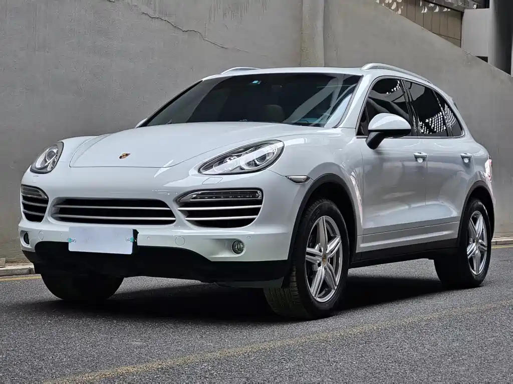 Porsche Cayenne 2014