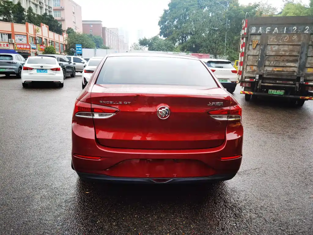 Buick Excelle — миниатюра 4